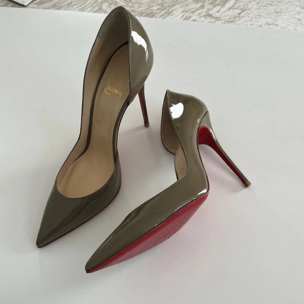 Christian Louboutin Green Heels Elegant Design - Picture 2 of 7